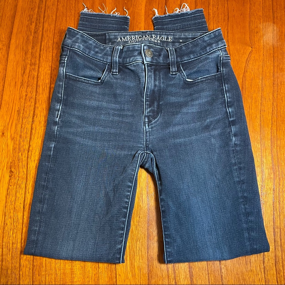 American Eagle distressed hi rise skinny jeggings with raw hem